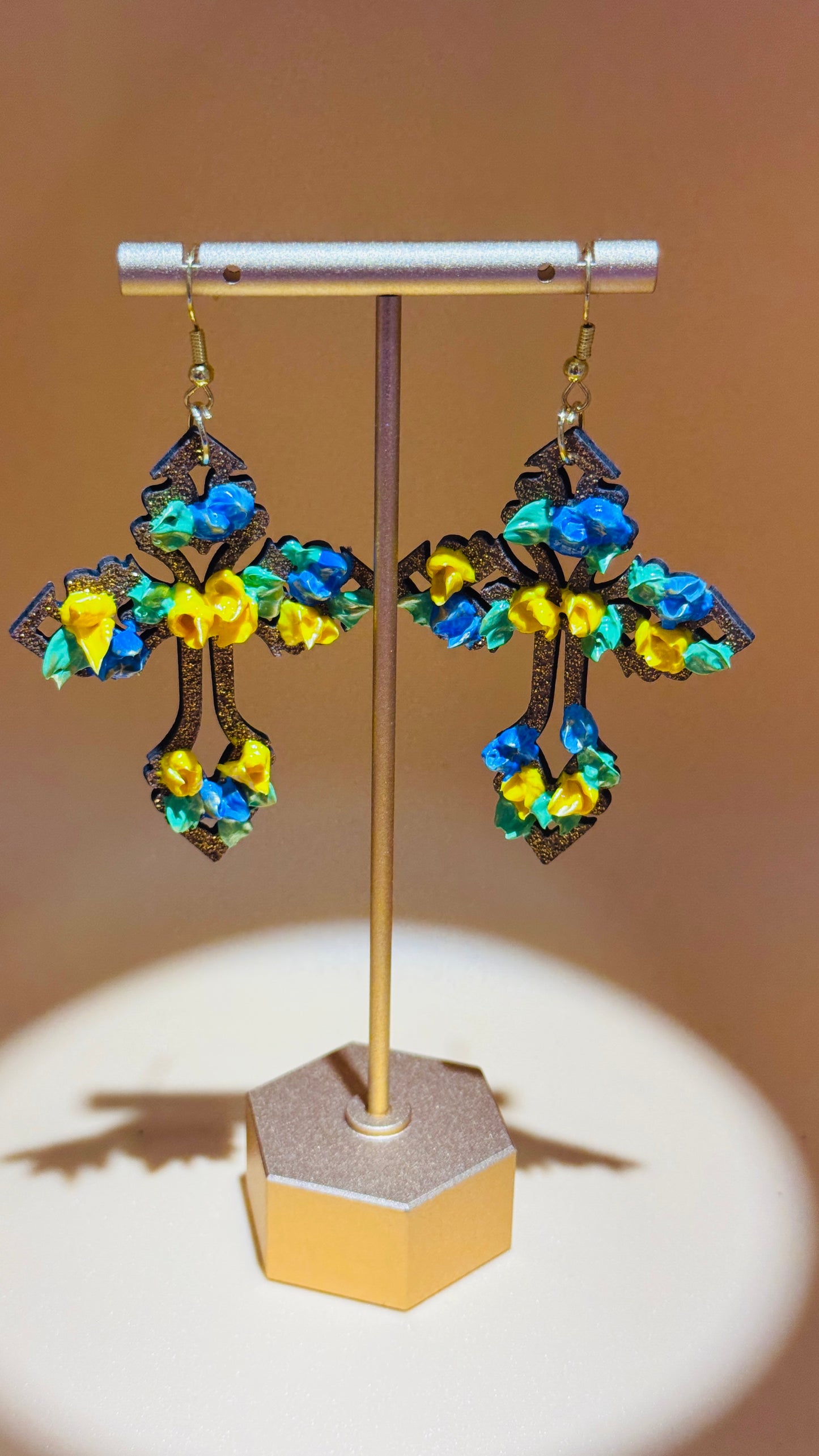 #52 Earrings: Cross