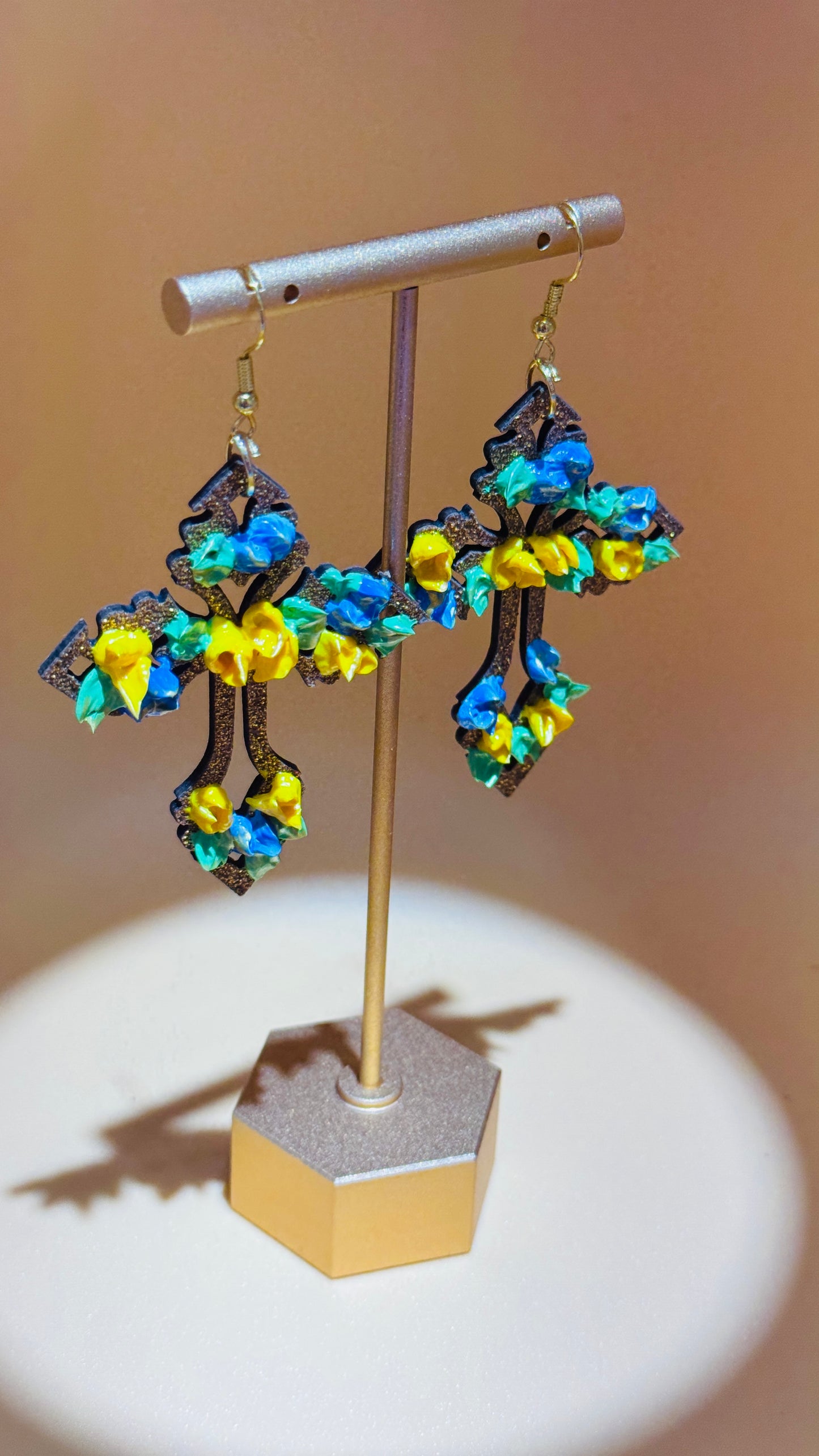 #52 Earrings: Cross