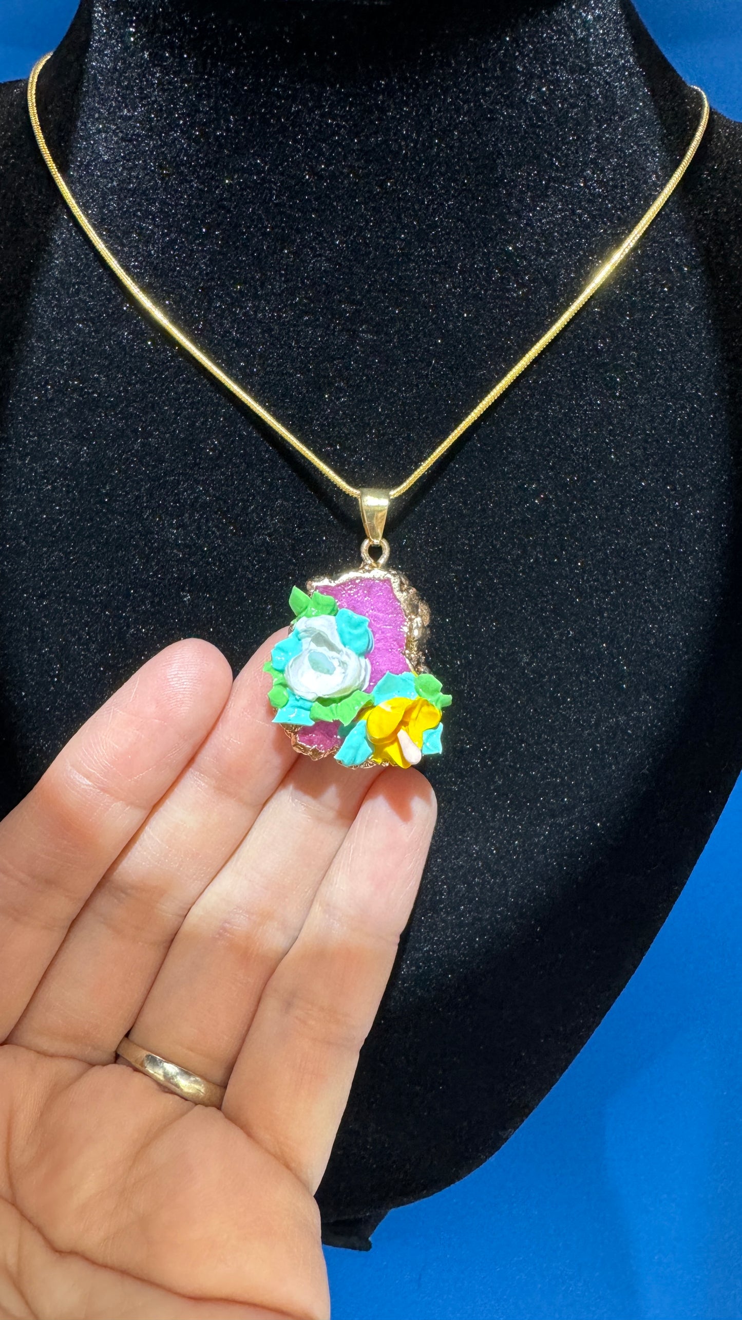 Necklace: Crystal Blooming 29