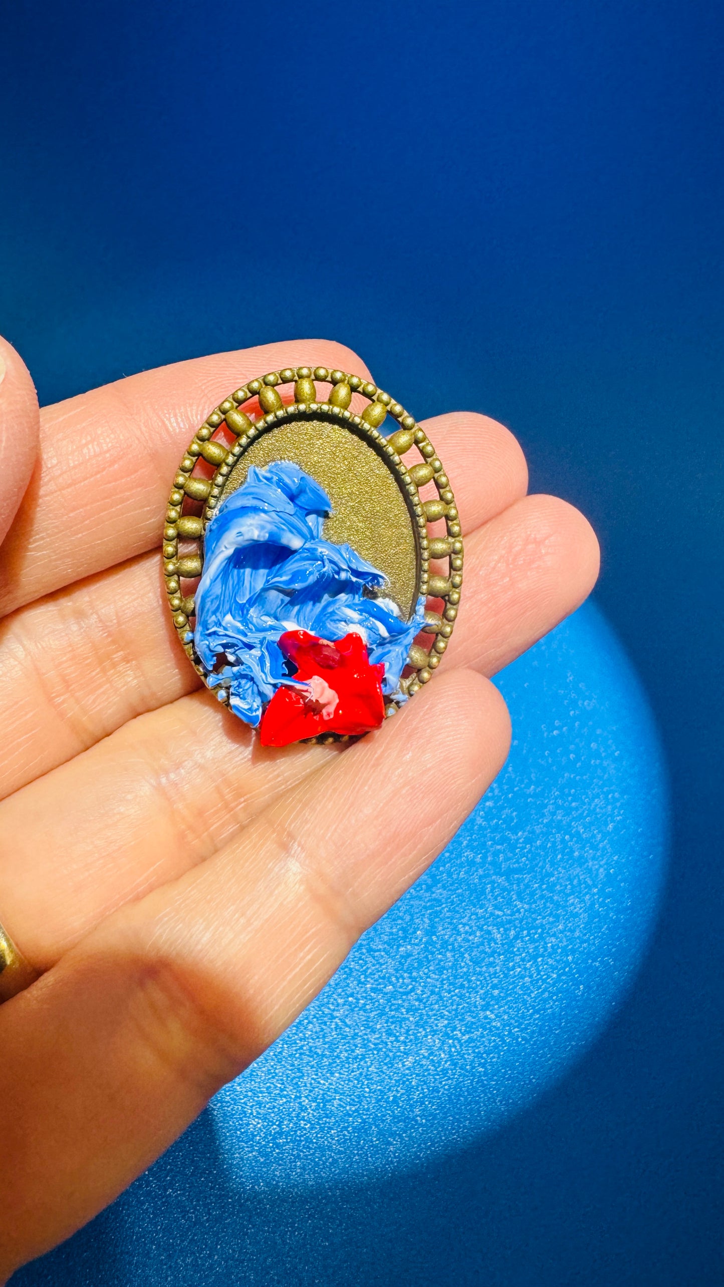 Brooch: Wave #40